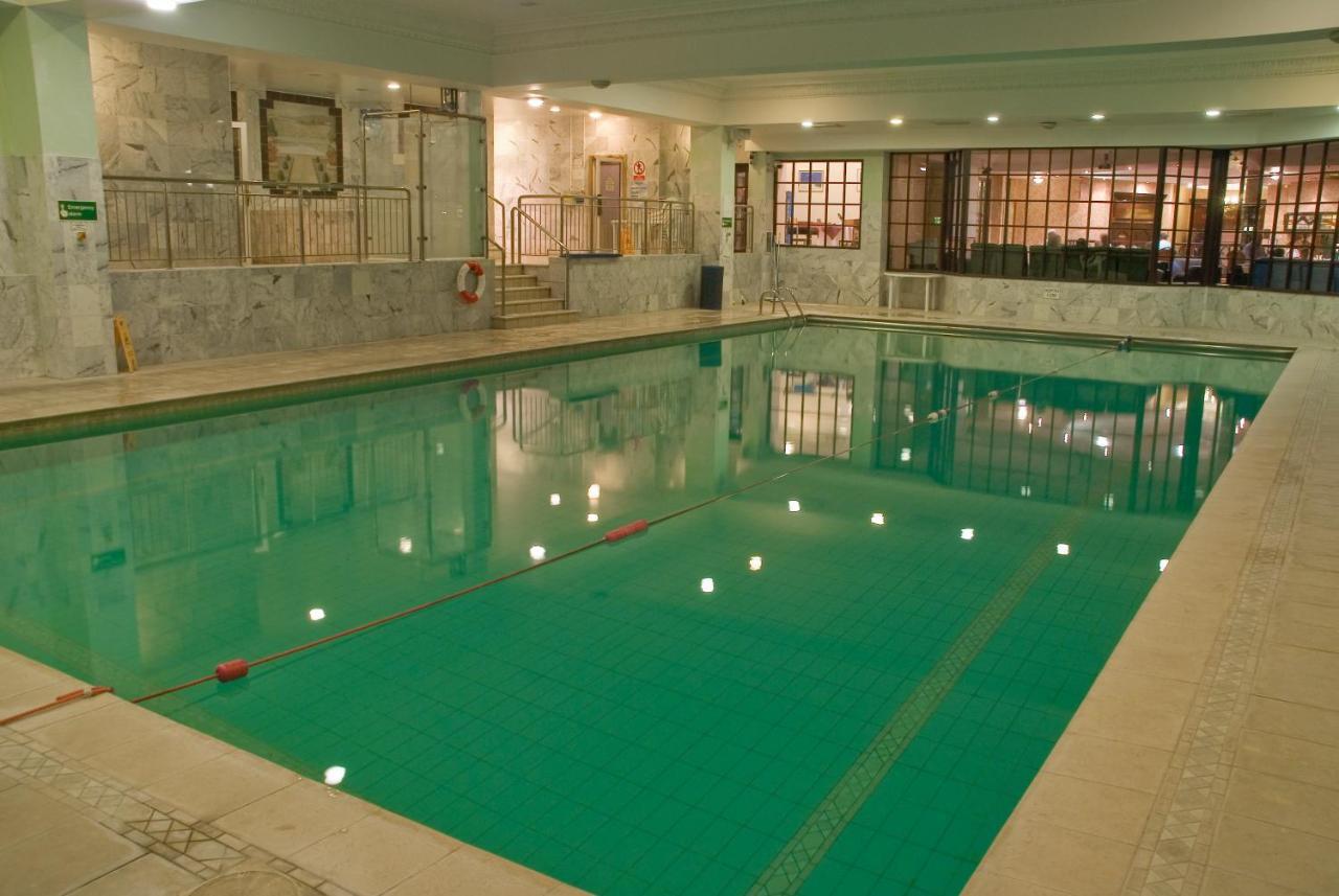 Royal Court Hotel & Spa Ковентри Экстерьер фото